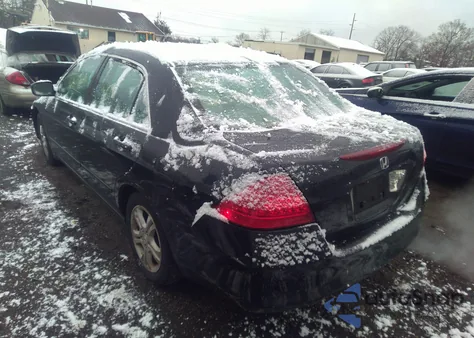 2006 Honda Accord 2.4 Se из США, поврежденный, VIN 1HGCM56306A033116